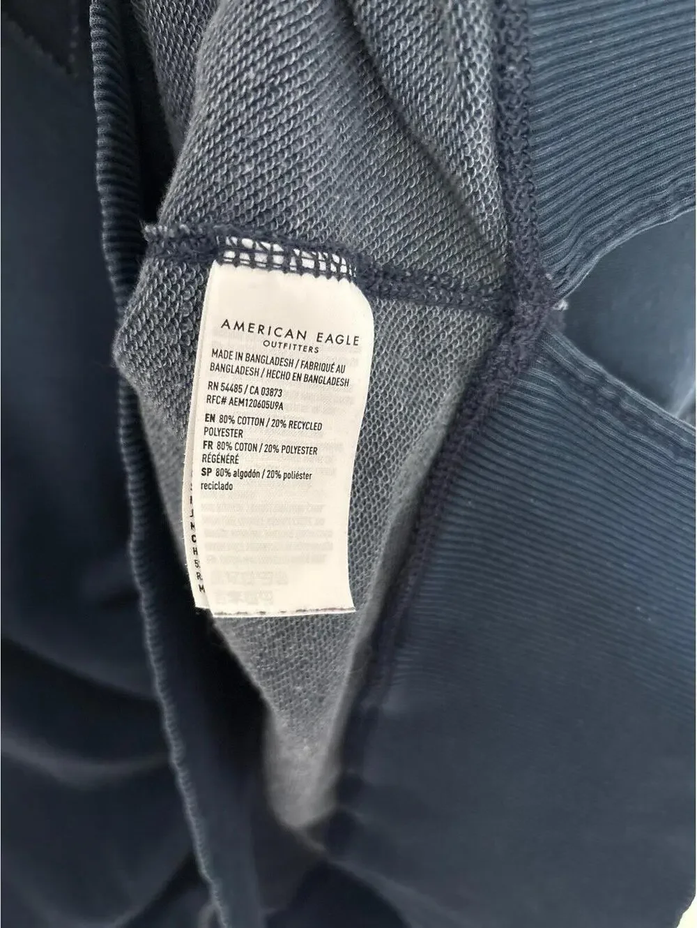 AE Big Hug Crew Neck Sweatshirt size Md Indigo